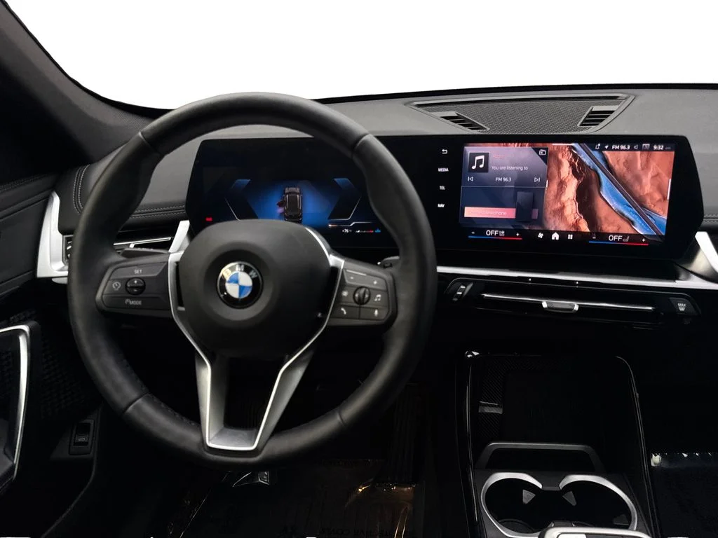 Used 2026 Black BMW xDrive28i image 54