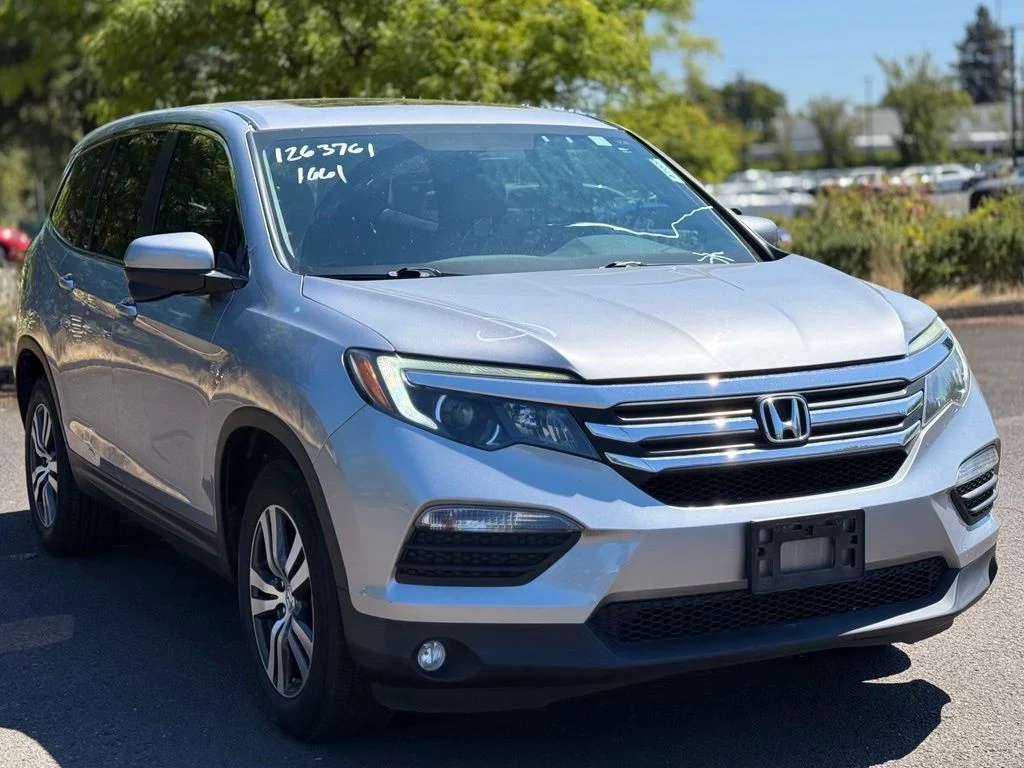 Used 2016  Honda EX-L image 7