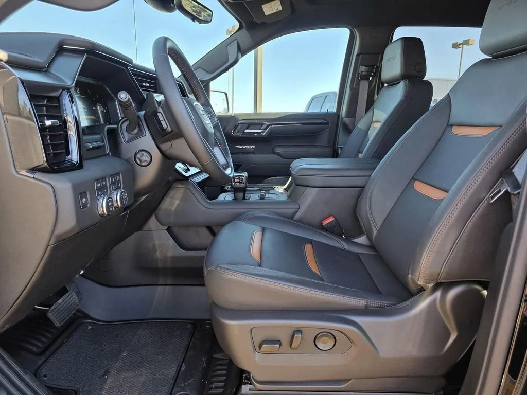 2026 GMC Sierra 1500 AT4 - Photo 10
