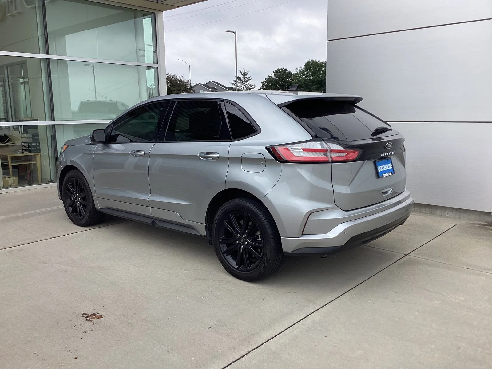 Used 2024 Silver Ford ST Line image 2