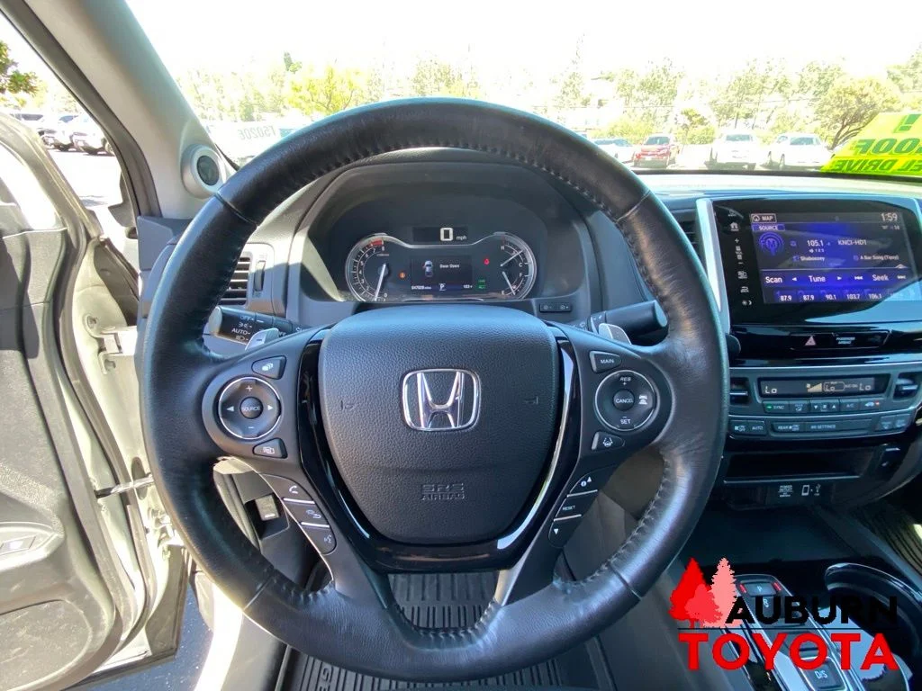 Used 2020 Platinum White Pearl Honda RTL-E image 41