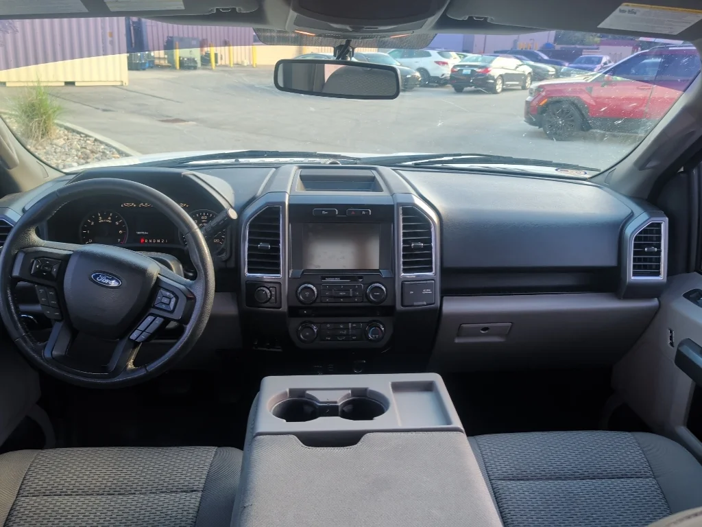 Used 2015 OXFORD WHITE Ford XLT image 11