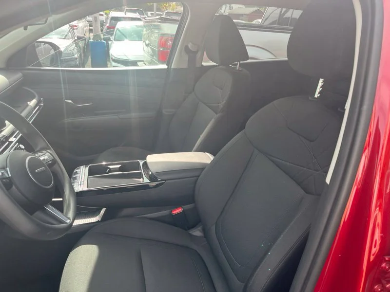 Used 2026 Red Hyundai SEL image 9
