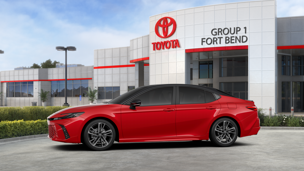 New 2026 Supersonic Red with Midnight Black Metallic roof Toyota XSE image 3