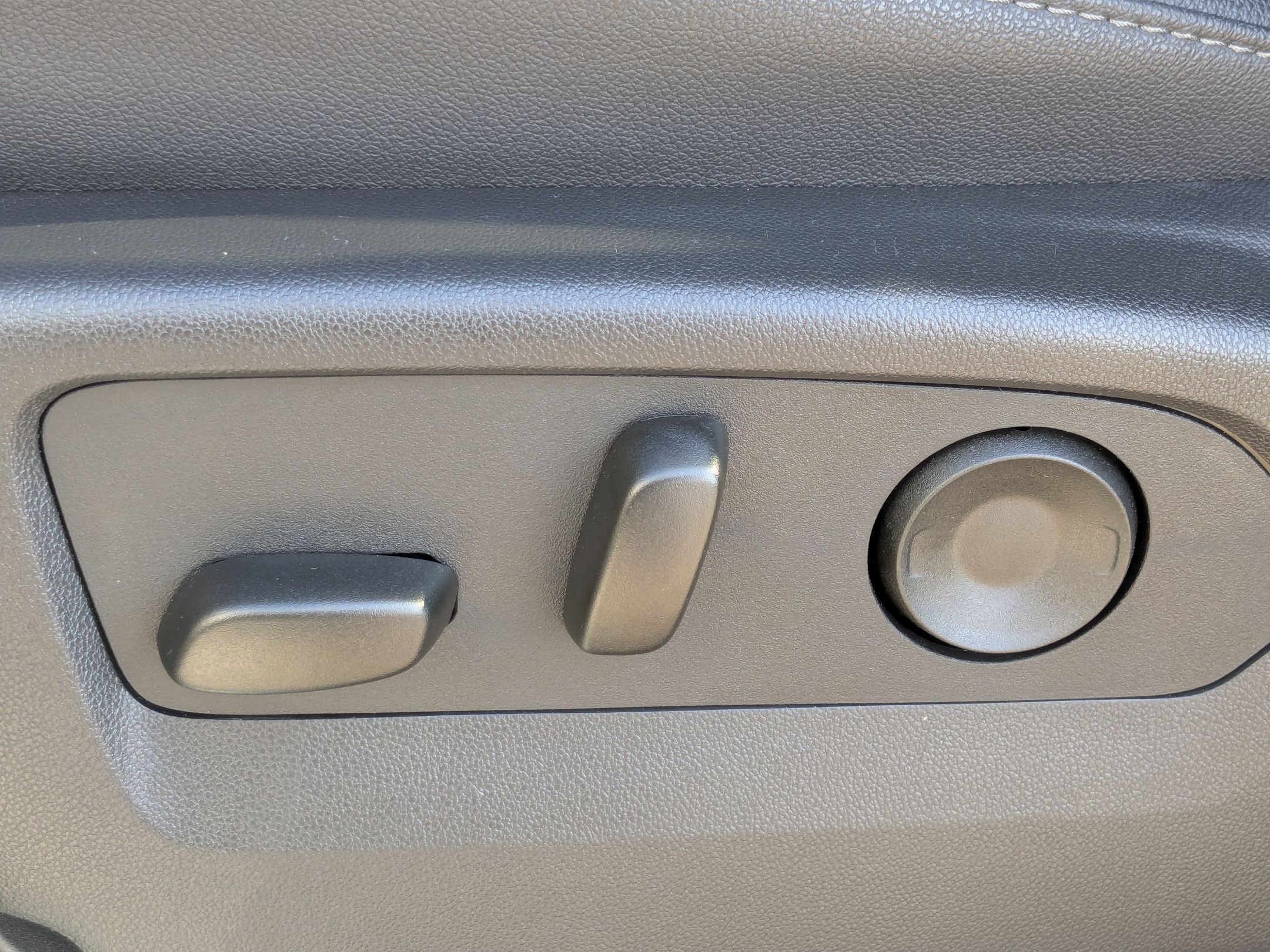 2025 Chevrolet Silverado 2500 HD LTZ - Photo 12