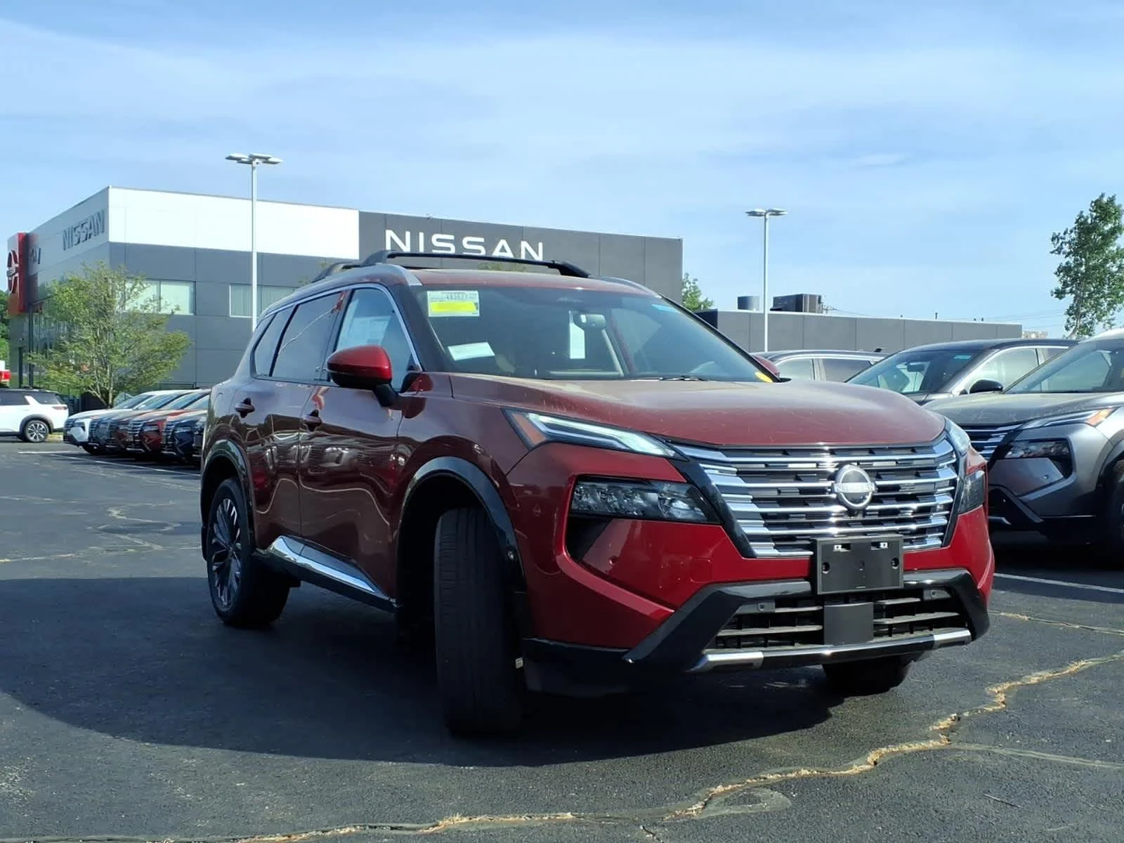 New 2026 Scarlet Ember Tintcoat Nissan Platinum image 2