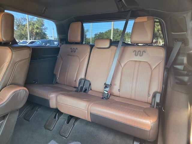 Certified Used 2022 Green Ford King Ranch image 16