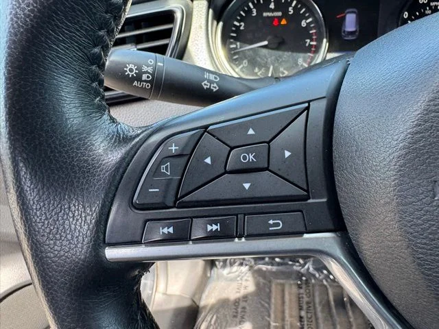 Used 2018 Black Nissan SV image 21