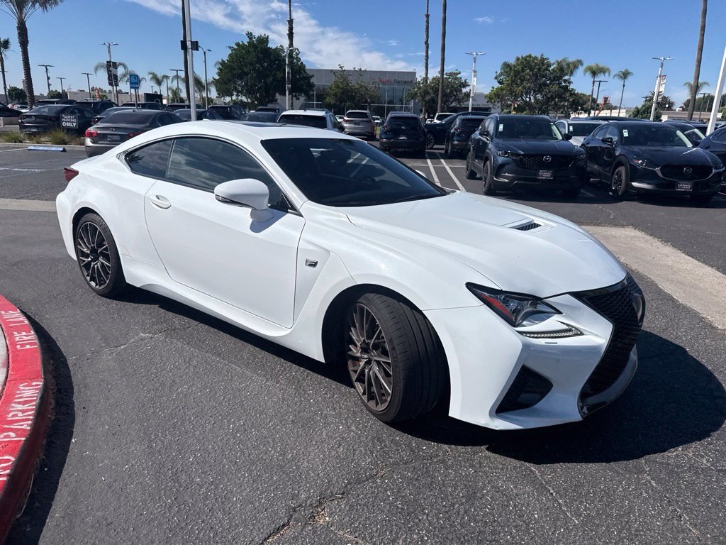 Used 2017 White Lexus F image 32