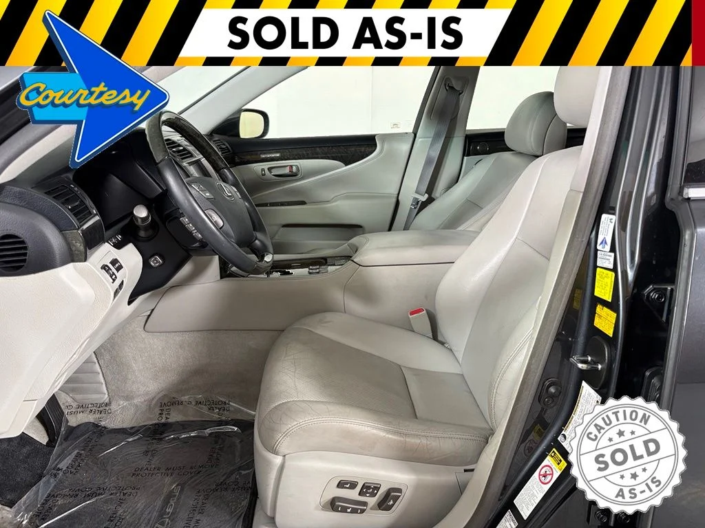 Certified Used 2010  Lexus 460 image 15