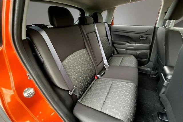 New 2026 Orange Mitsubishi 2.0 ES image 10