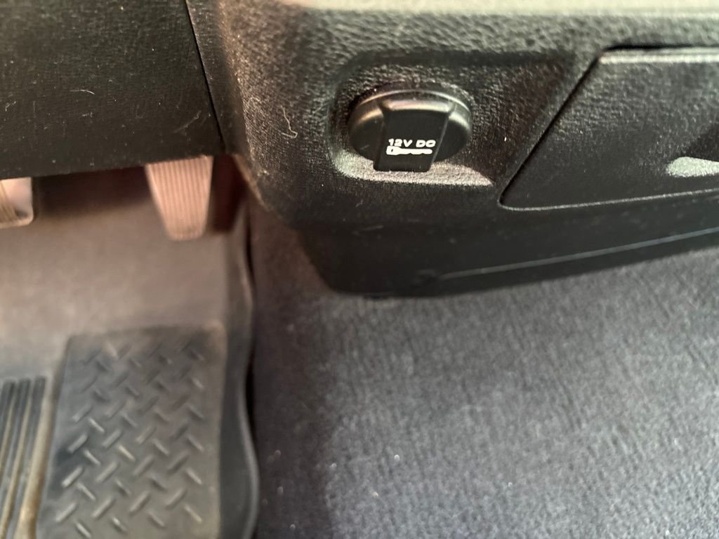 Certified Used 2018 Gray Ram Express image 25