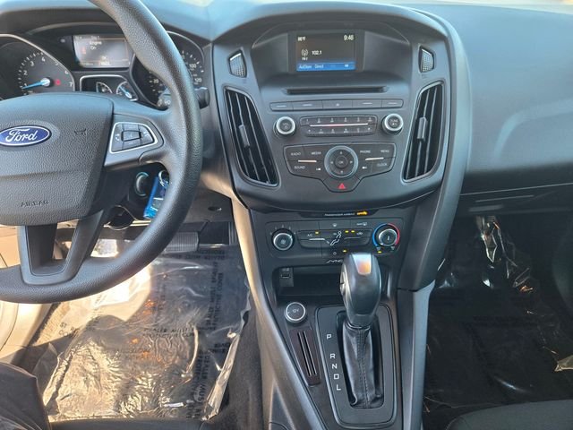Used 2016 White Ford SE image 15