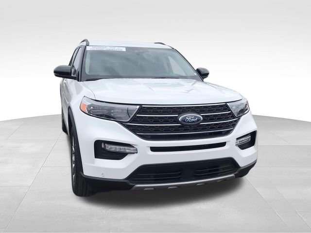 Used 2023 White Ford XLT image 3