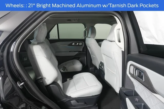 New 2026 Agate Black Metallic Ford Platinum™ image 30