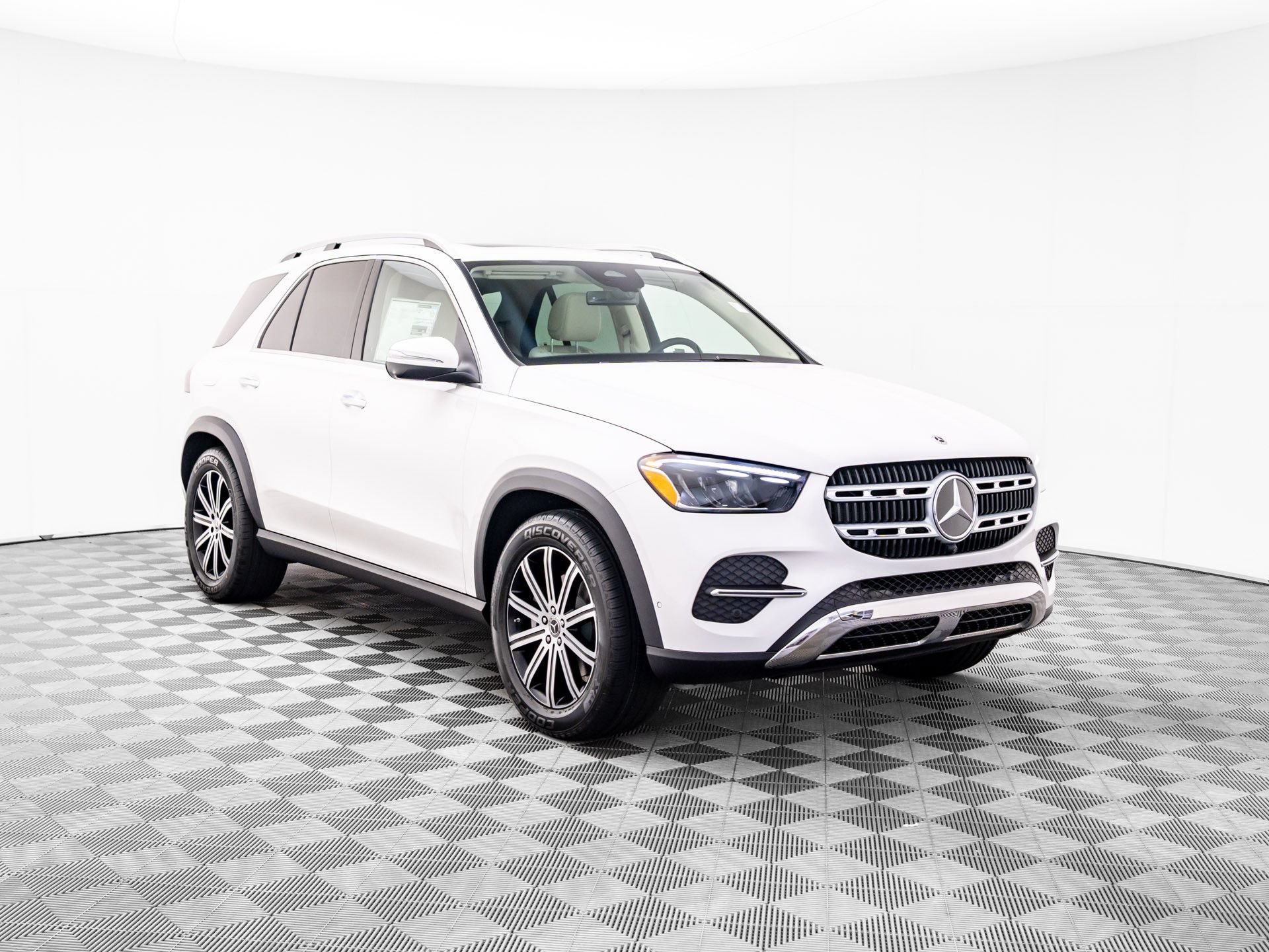 New 2026 Polar White Mercedes-Benz GLE 350 image 46