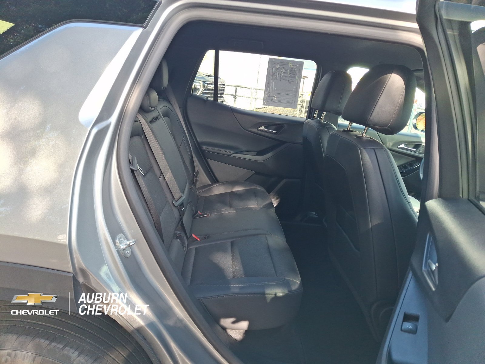 2025 Chevrolet Equinox LT - Photo 20