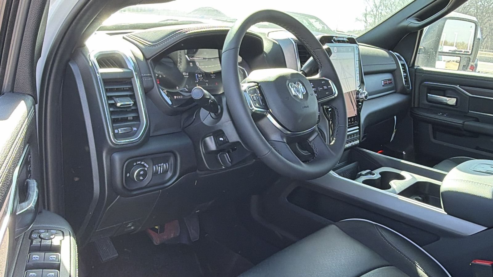 New 2026 Bright White Clear-Coat Exterior Paint RAM Laramie image 20