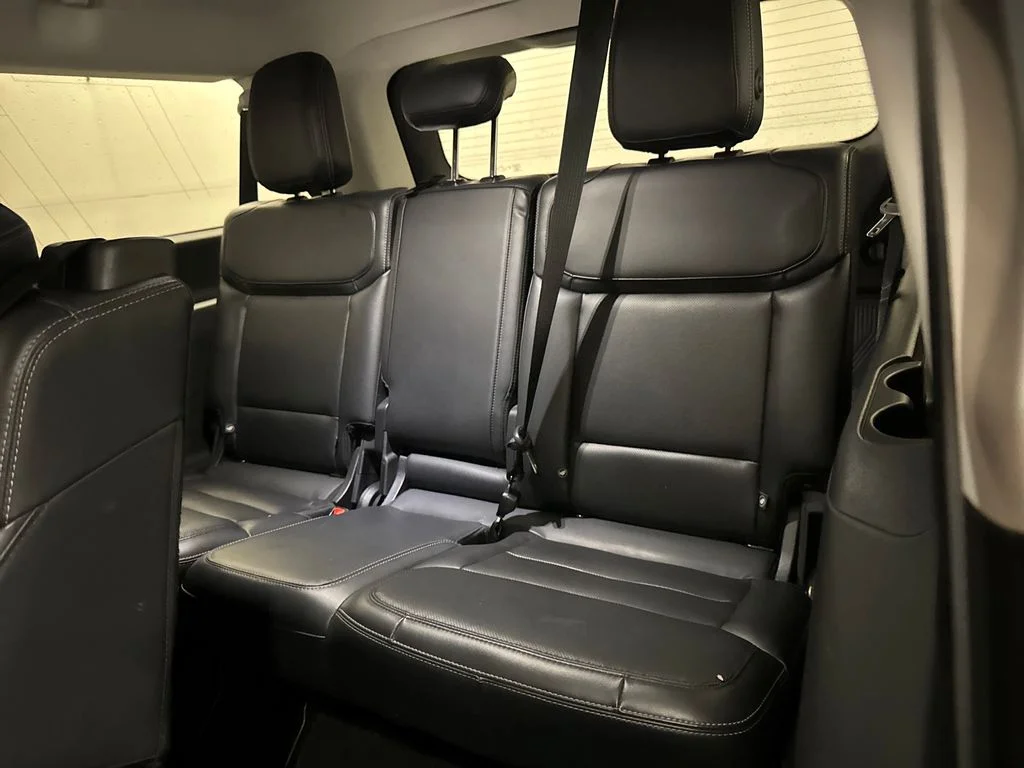 Certified Used 2025 Blue Ford Platinum image 37