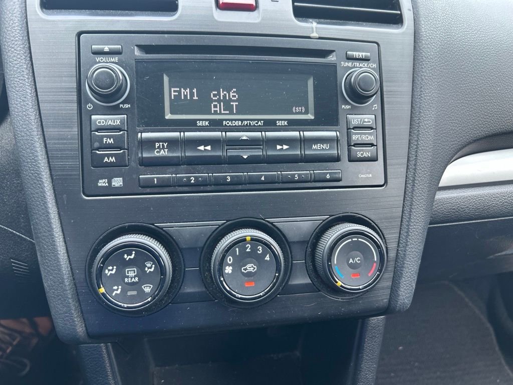 Used 2014 Gray Subaru 2.0i Premium image 18