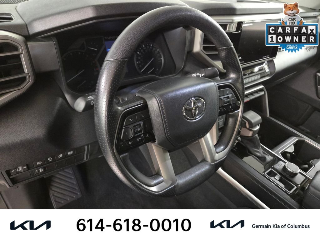 Used 2024  Toyota SR5 image 17