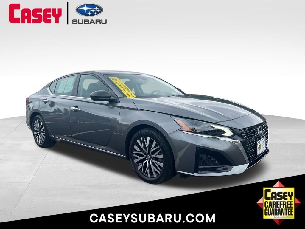 Used 2025 Gray Nissan 2.5 SV image 1
