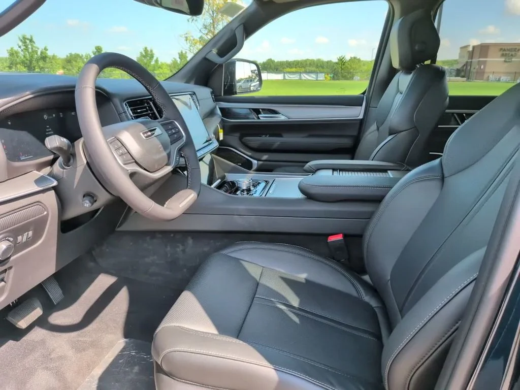 New 2026 Blue Jeep  image 17