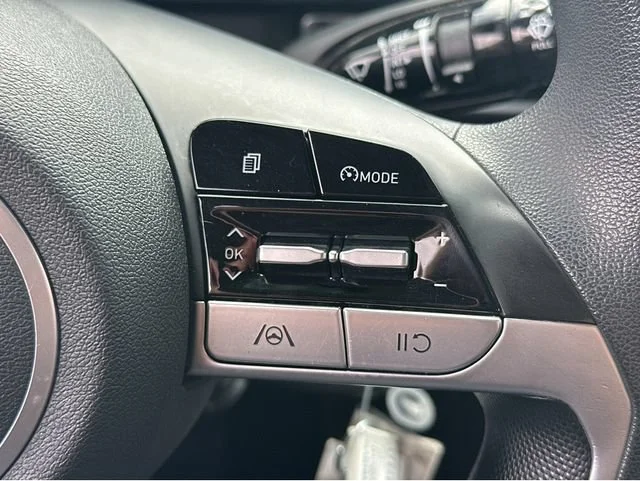 2021 Hyundai Elantra SE - Photo 22