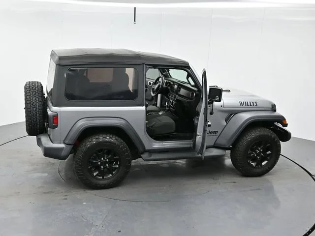 Used 2020 Billet Silver Met Jeep Willys Sport image 40