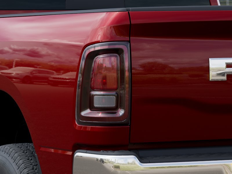 New 2026 Molten Red Pearlcoat RAM Tradesman image 47