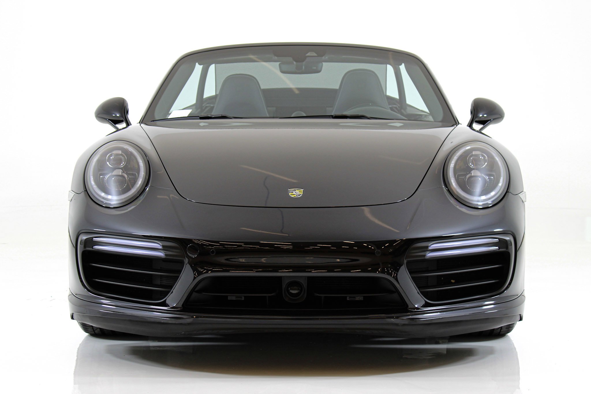 Used 2019 Black Porsche Turbo S Cabriolet image 17
