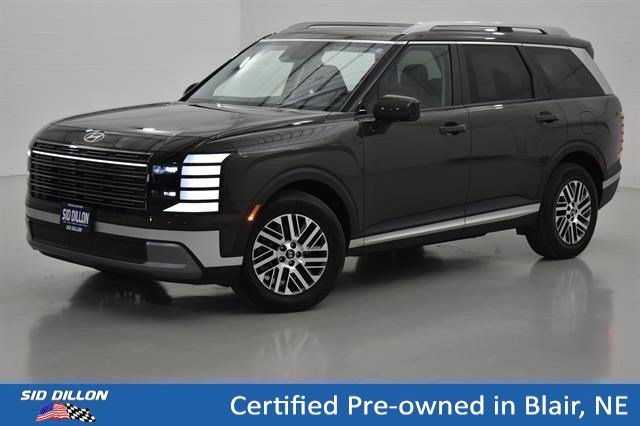 Used 2026 Titan Charcoal Pearl Hyundai SEL Convenience image 1