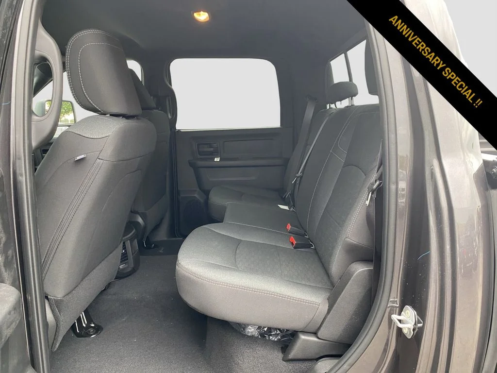 2025 RAM 2500 Tradesman - Photo 38