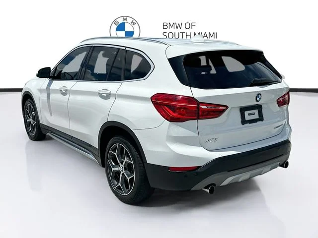 Used 2019 White BMW sDrive28i image 5