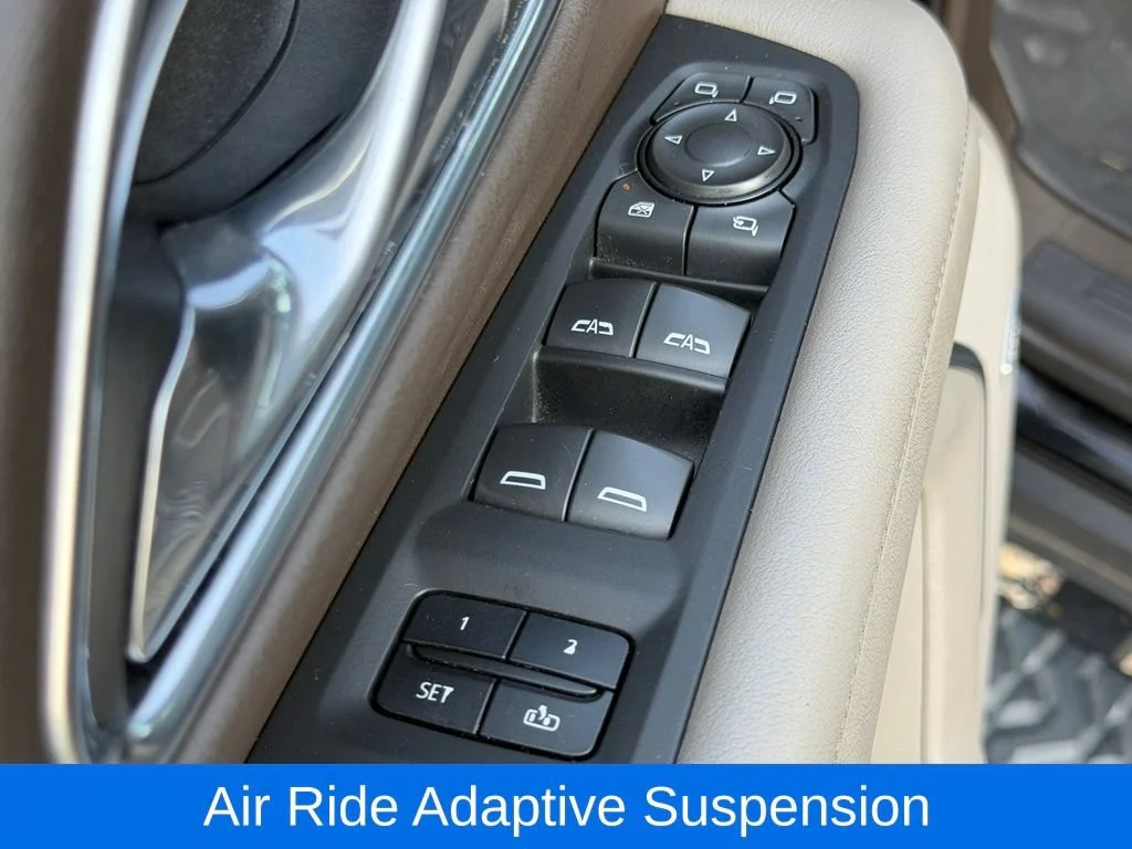Used 2021 BLACK Chevrolet Z71 image 26