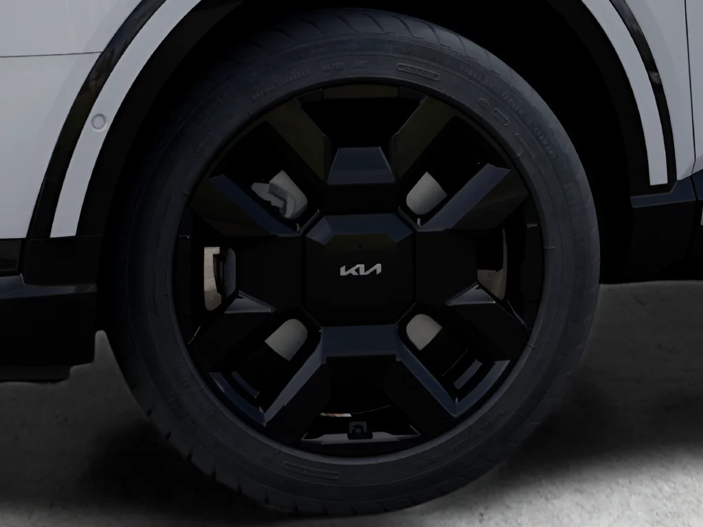 New 2027 White Kia SX Prestige image 24