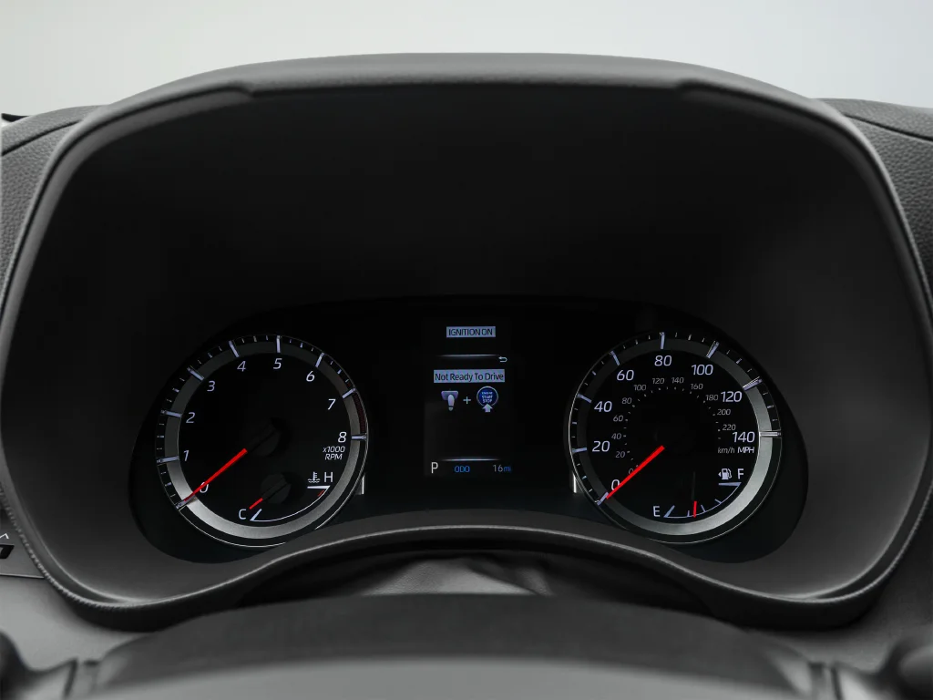 Used 2020 White Toyota XLE image 22