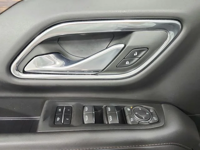 Used 2023 Beige Chevrolet High Country image 37
