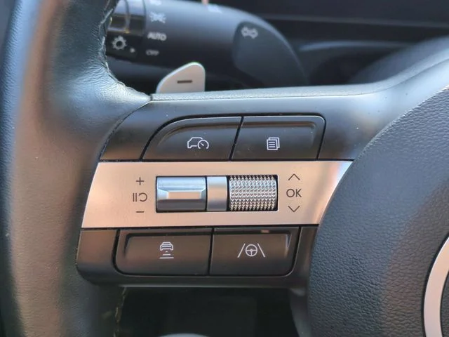 Used 2025 Gray Hyundai Limited image 17