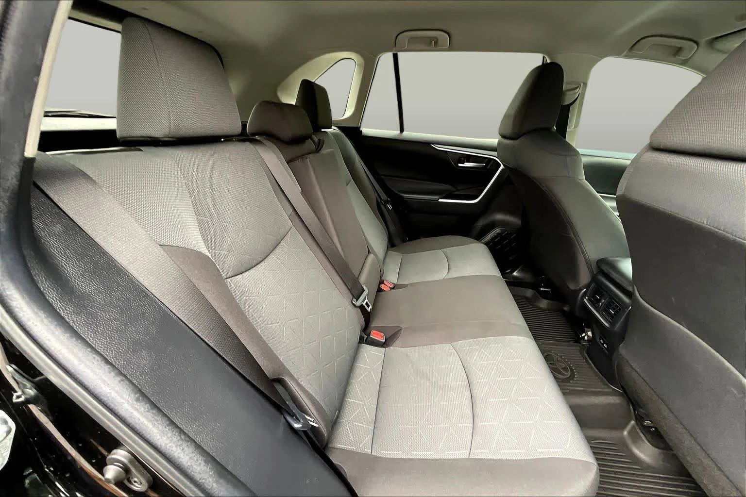 Used 2024 Midnight Black Metallic Toyota XLE image 20
