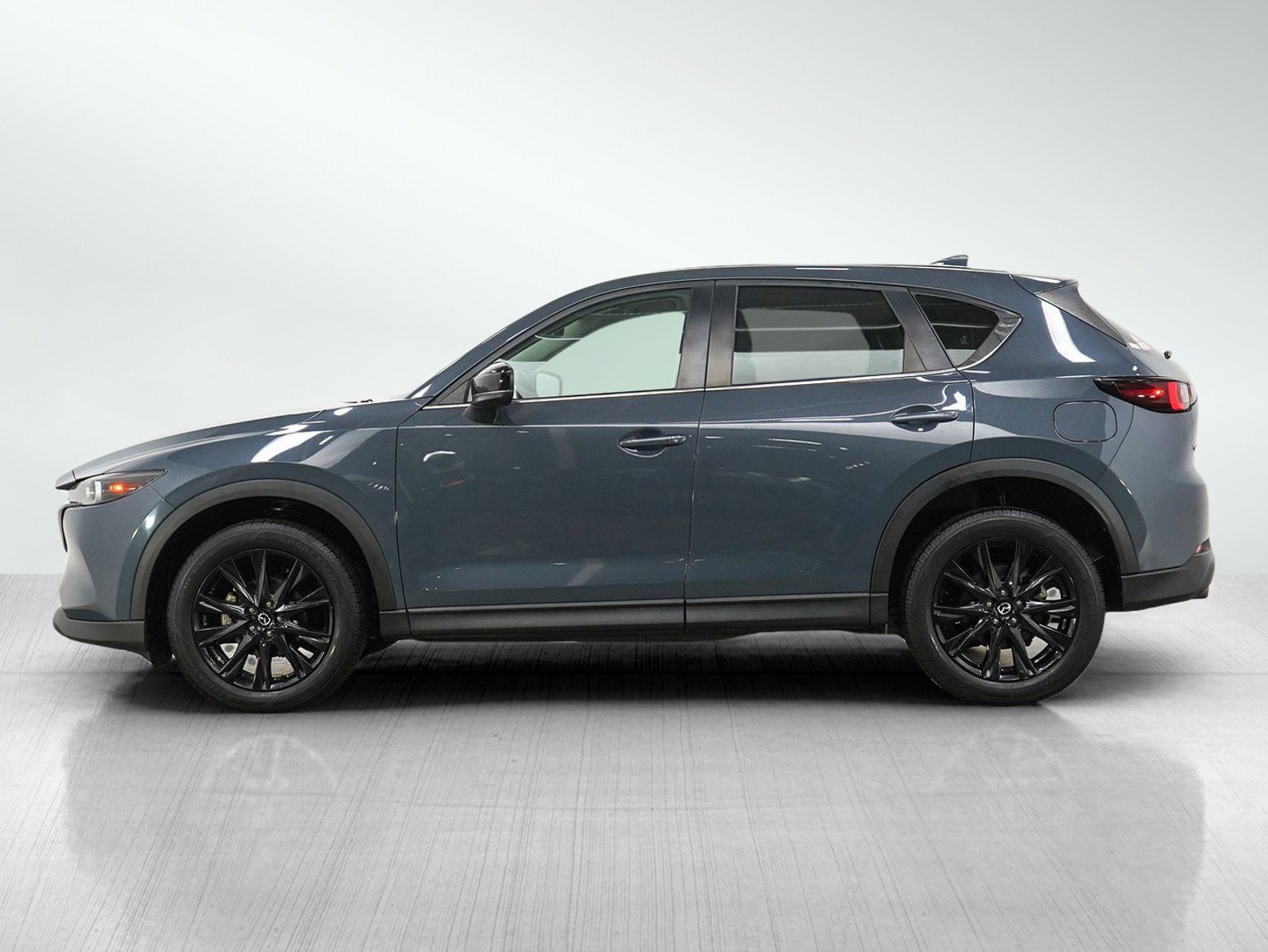 Used 2022 Mazda CX-5 S Carbon Edition with VIN JM3KFBCM2N1574643 for sale in Burnsville, Minnesota
