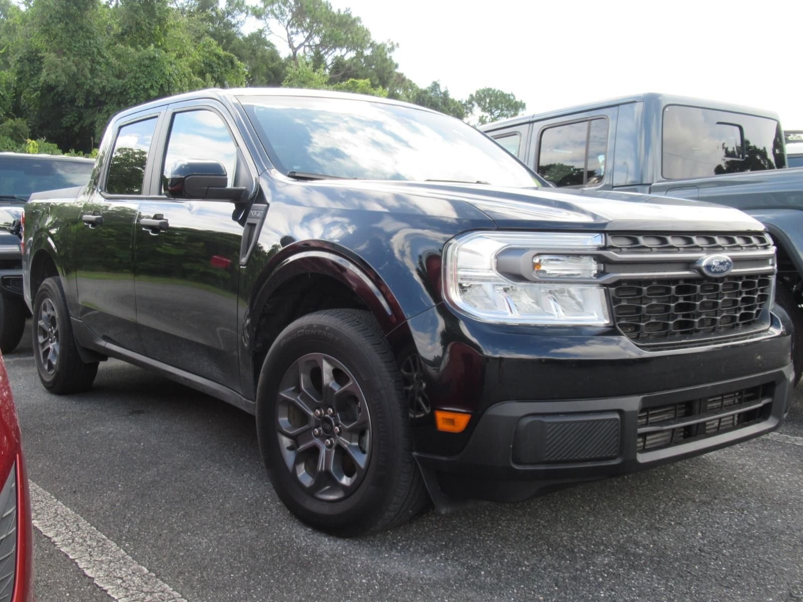 Used 2024 Black Ford XLT image 1