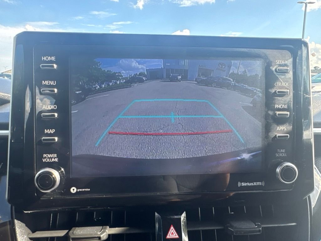Used 2021  Toyota LE image 15