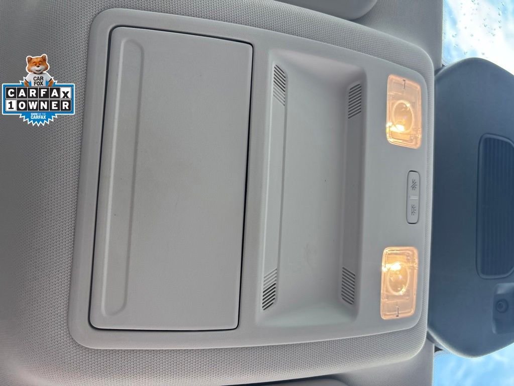 Used 2023 Black Metallic Ford Platinum image 24