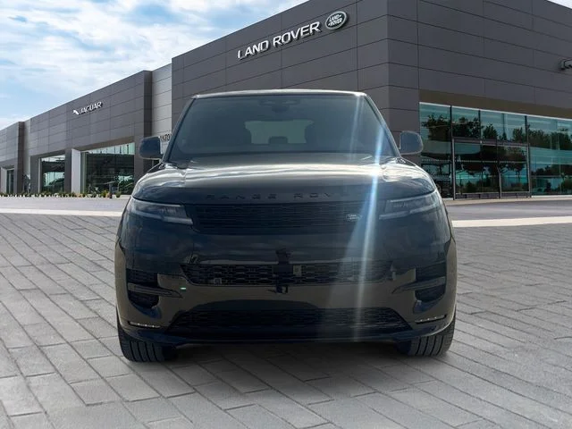 New 2026 Black Land Rover Dynamic SE image 8