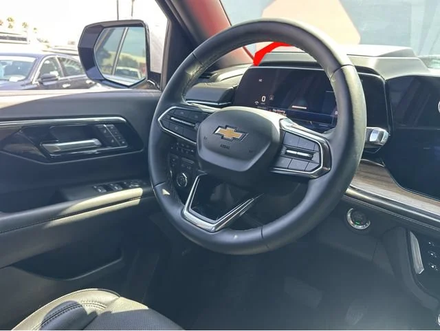 Used 2025 Sterling Gray Metallic Chevrolet High Country image 6
