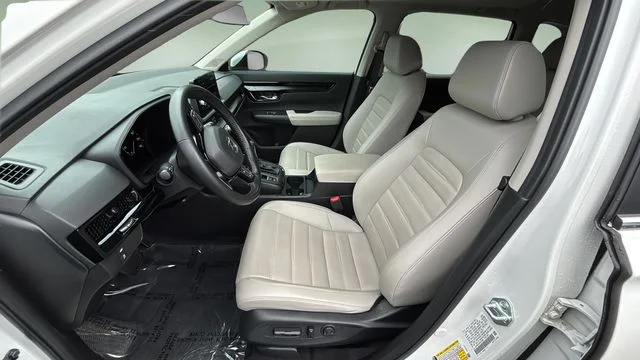 Used 2025 White Honda EX-L image 18