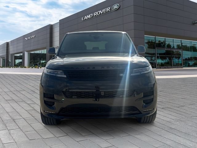 New 2026 Santorini Black Land Rover Dynamic SE image 8