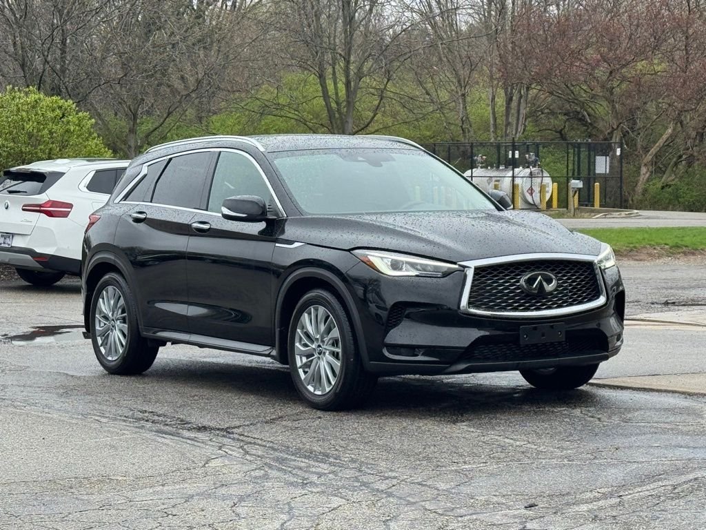 2023 INFINITI QX50 Luxe