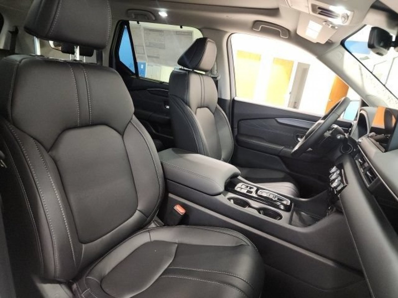 New 2026 Crystal Black Pearl Honda Touring image 15